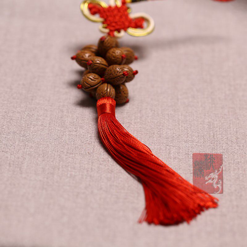 平安出门18颗野生桃核佛珠念珠汽车挂件中国结车挂