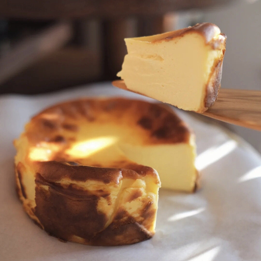 顺丰包邮舒芙原味半熟巴斯克芝士蛋糕夹心盒装甜品新鲜生日蛋糕