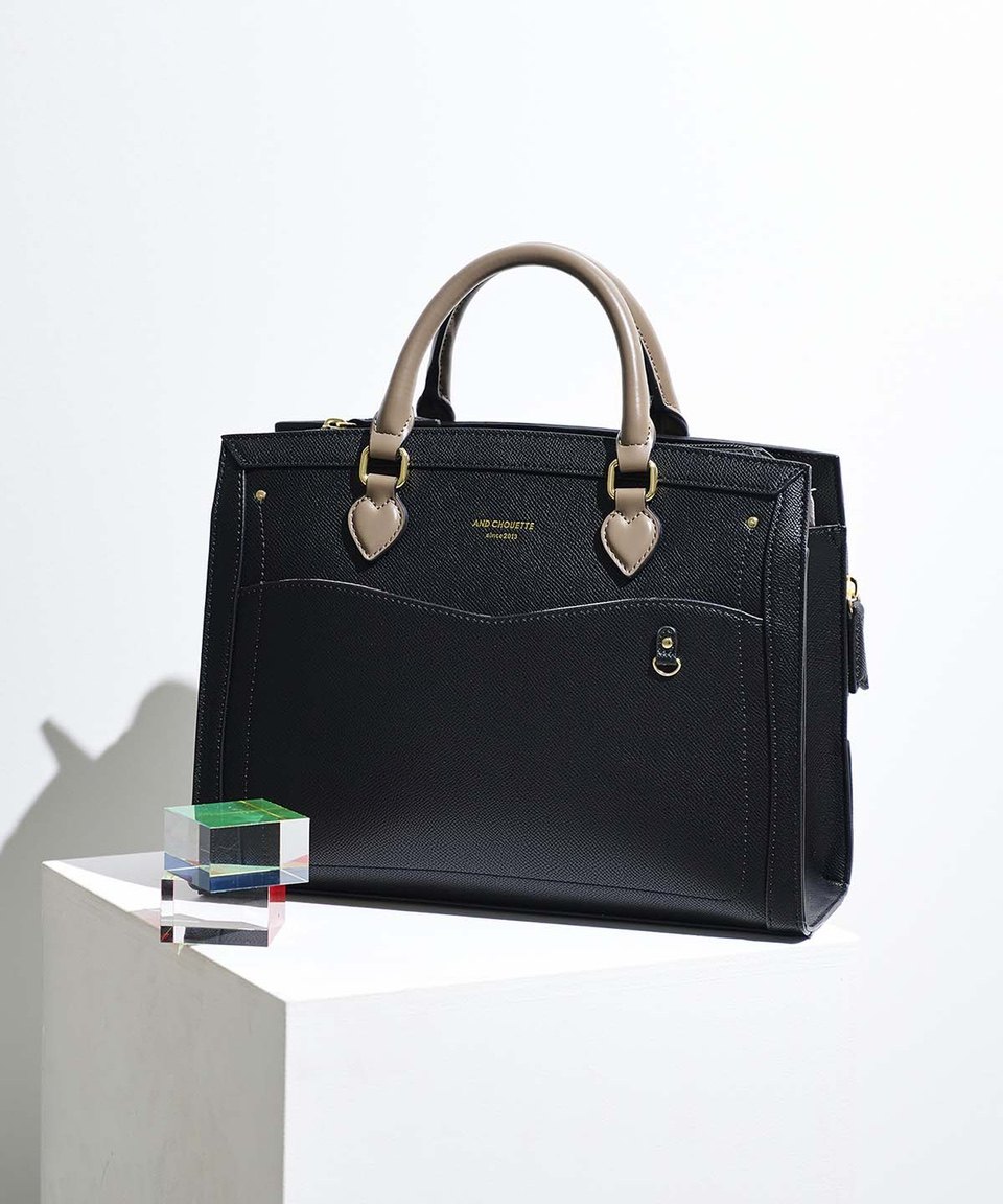 日本代购直邮chouette吧唧徽章痛包日常通勤单肩通用款女包