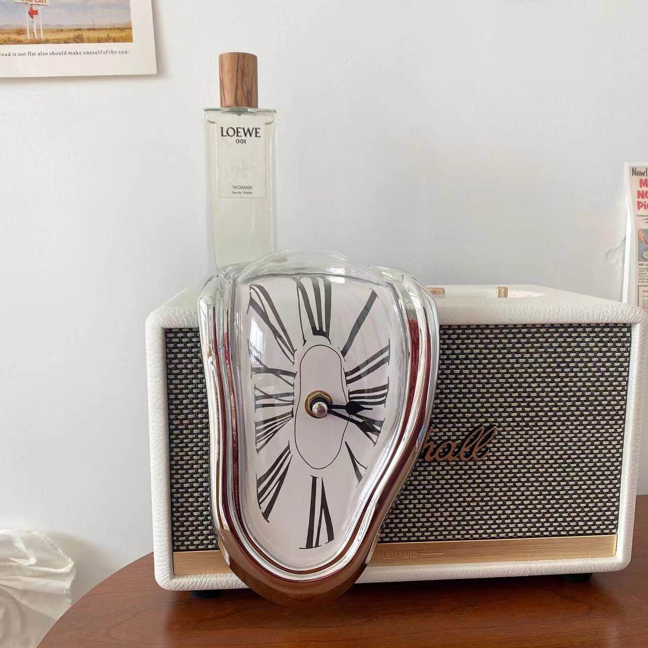 桌角扭曲时钟达利融化钟表创意桌面居家卧室挂钟