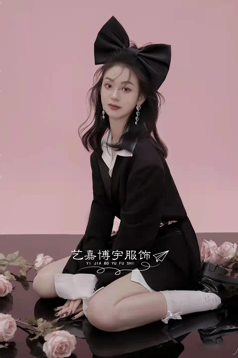 新款个人写真服装影楼西服女艺术照黑色休闲港版杂志封面拍照服饰