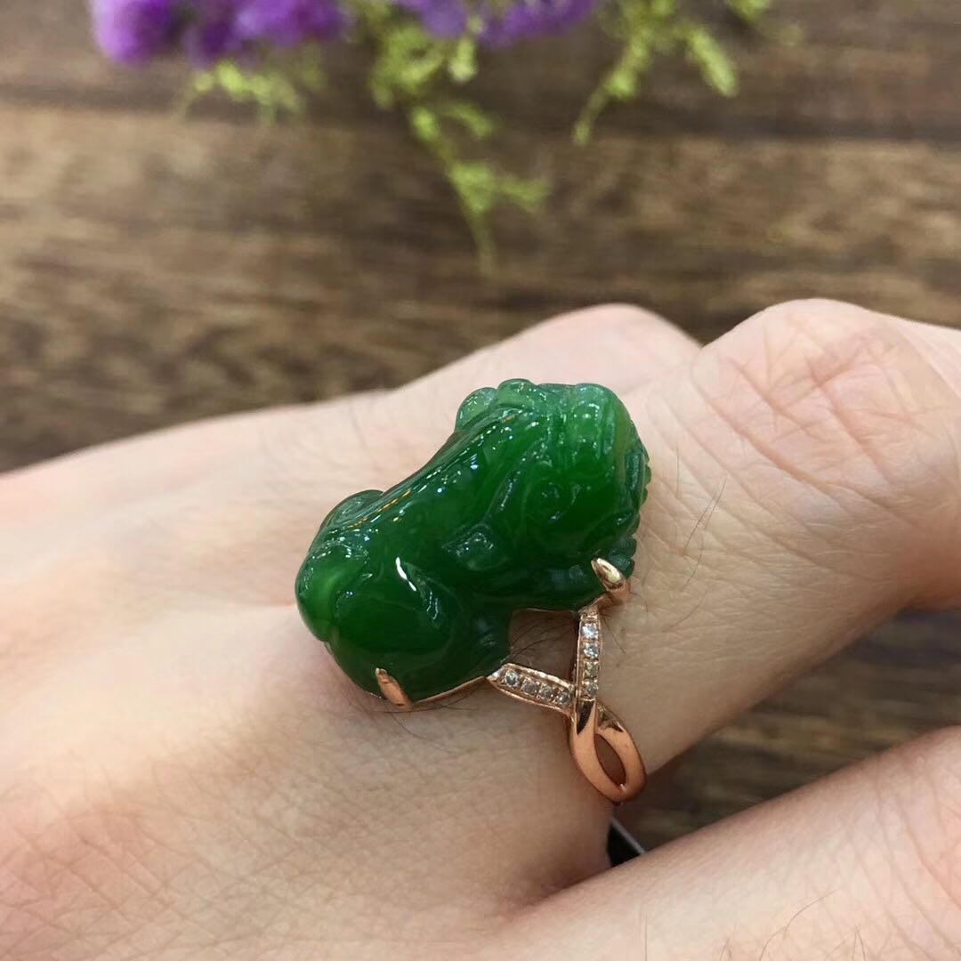 年货戒面碧玉翡翠金镶玉指环金指环18k戒指貔貅手饰