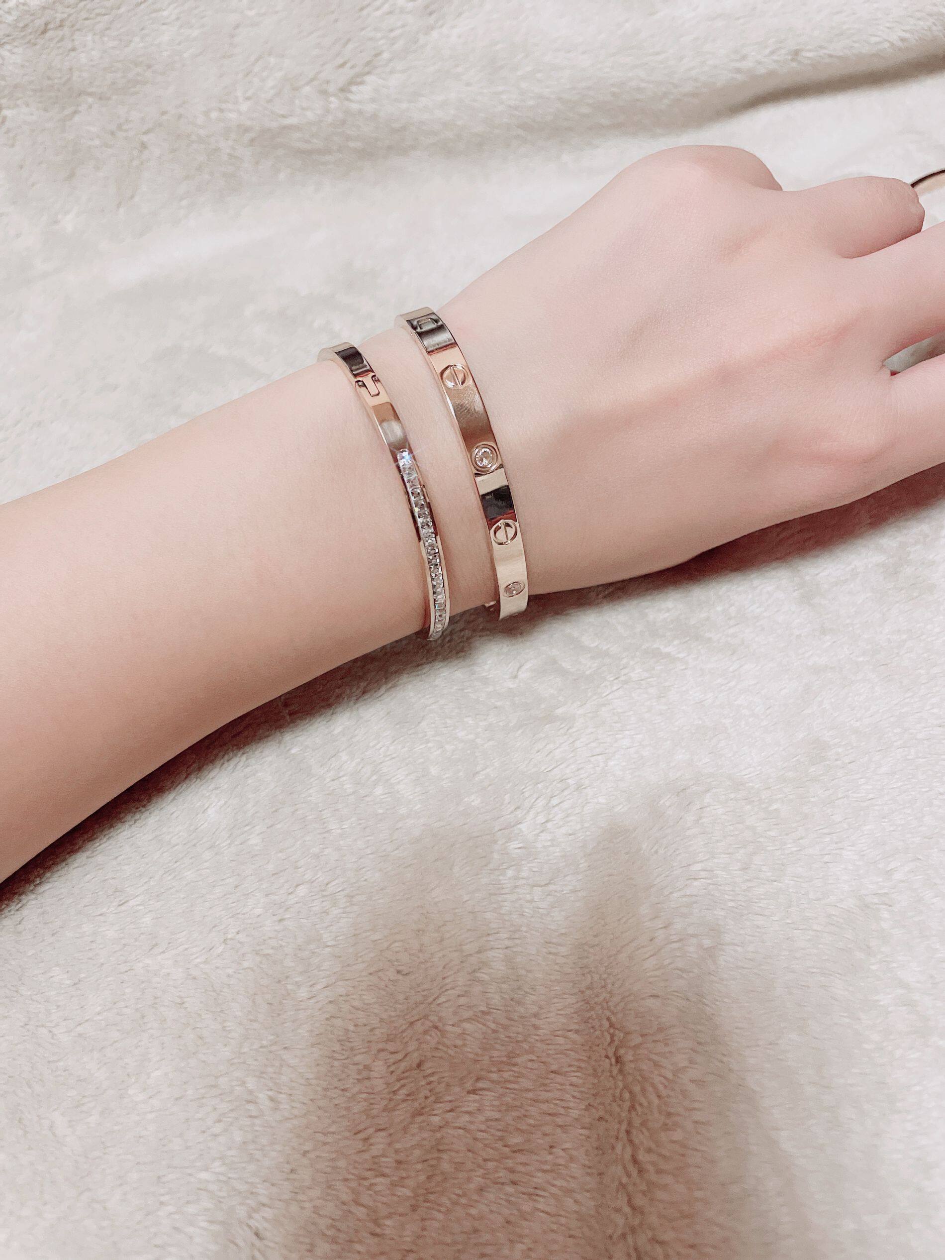 玫瑰金钛简约手镯女款不掉掉色个性时尚网红手镯