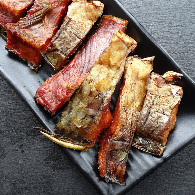 腊鱼湖南正宗长沙特产风干柴火烟熏咸鱼干货腌肉