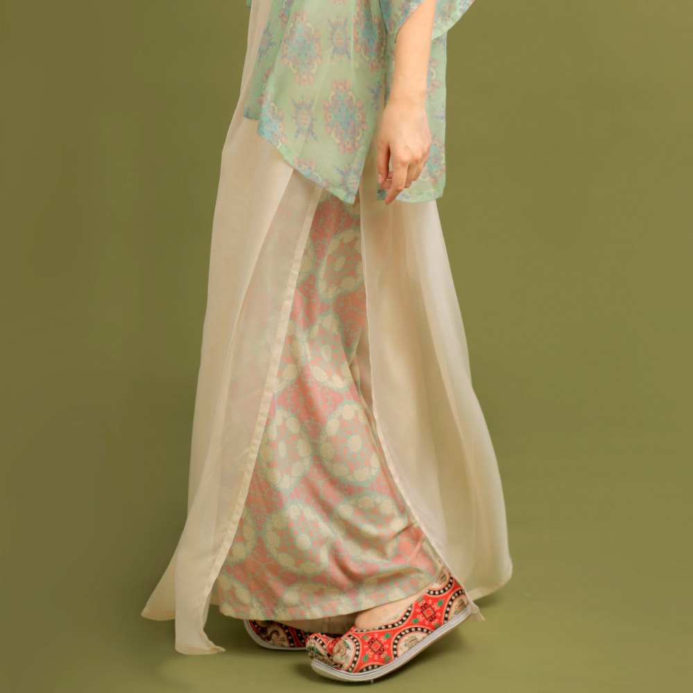 谜阿半臂也能上班清凉夏季短衫服宋制汉女宋汉服