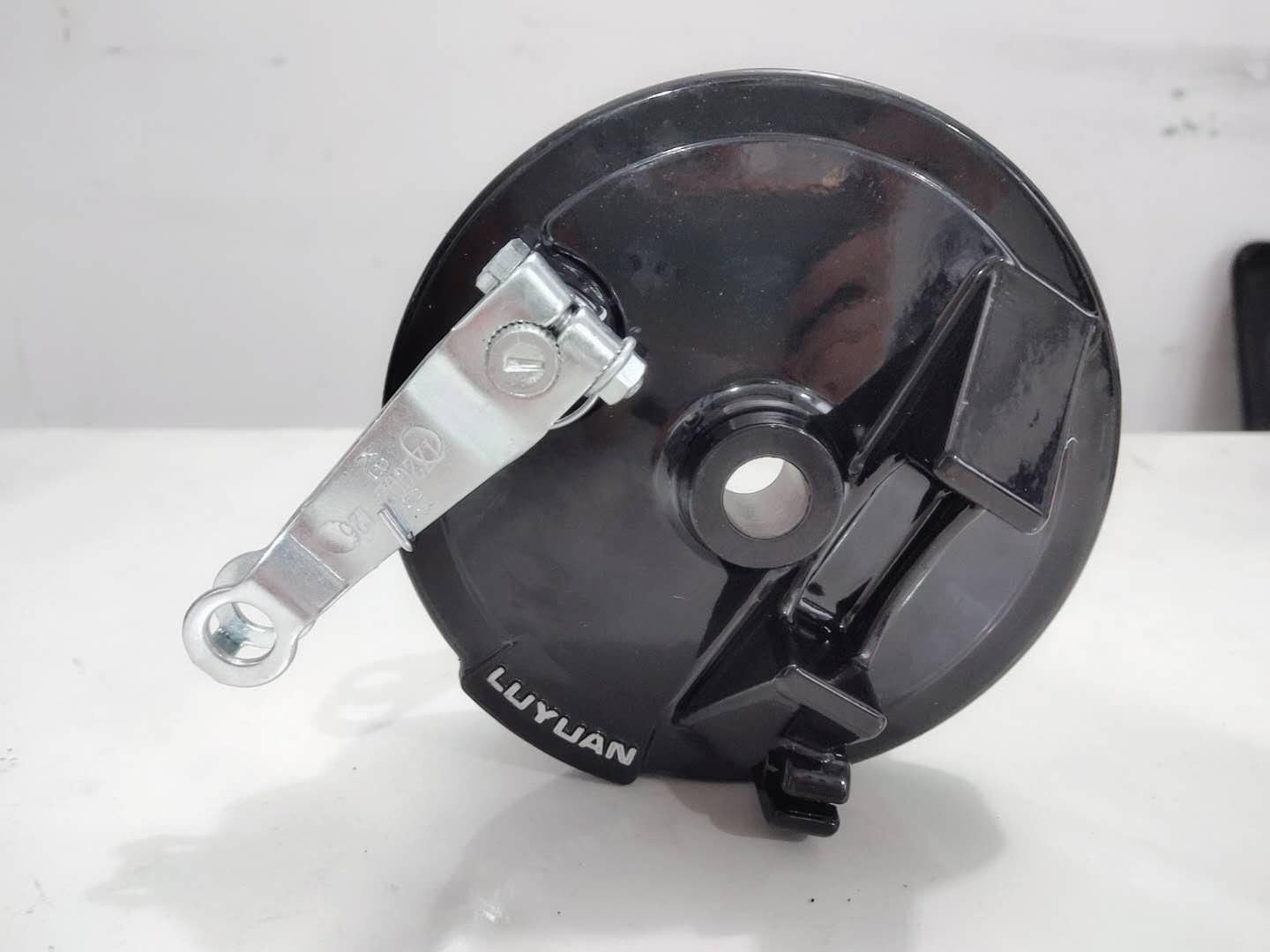 绿源电动车刹车鼓110电瓶车刹车鼓盖130毂闸刹车片总成原厂配件-怎么