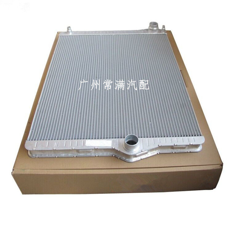 适用宝马x1x3x5x6525gt水箱散热器包邮水箱