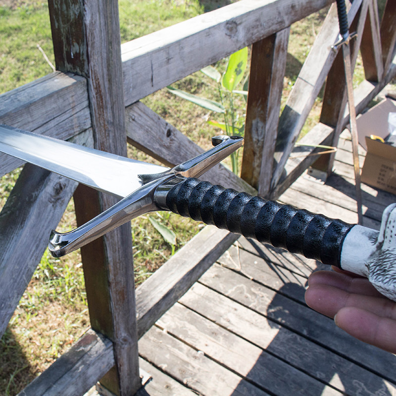 权力游戏长爪剑恩雪诺冰原狼剑武器之歌刀剑