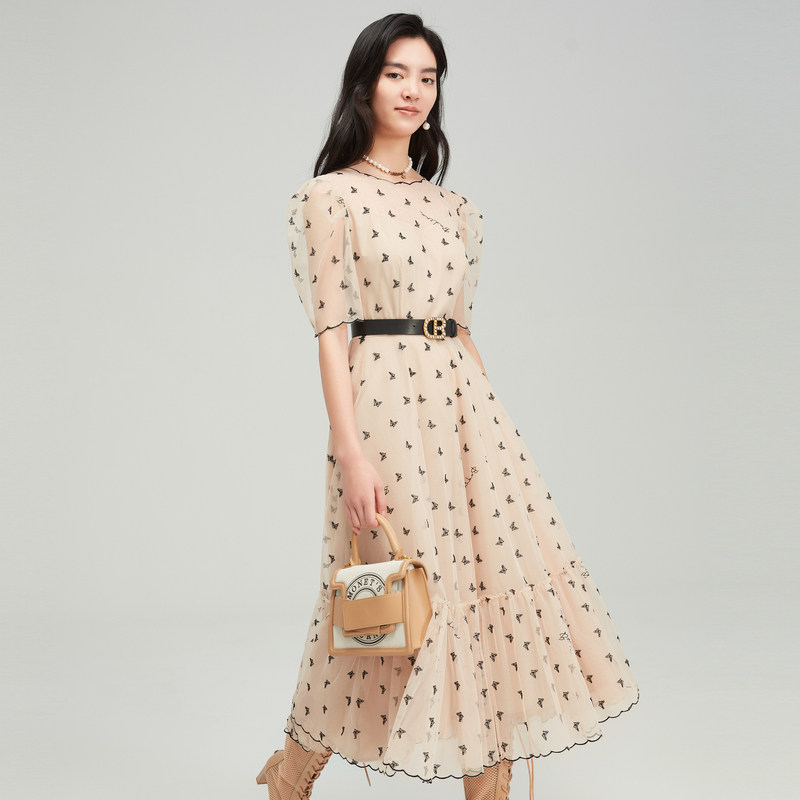 芭蒂娜碎花连衣裙轻奢夏季新款高端大牌气质收腰连衣裙