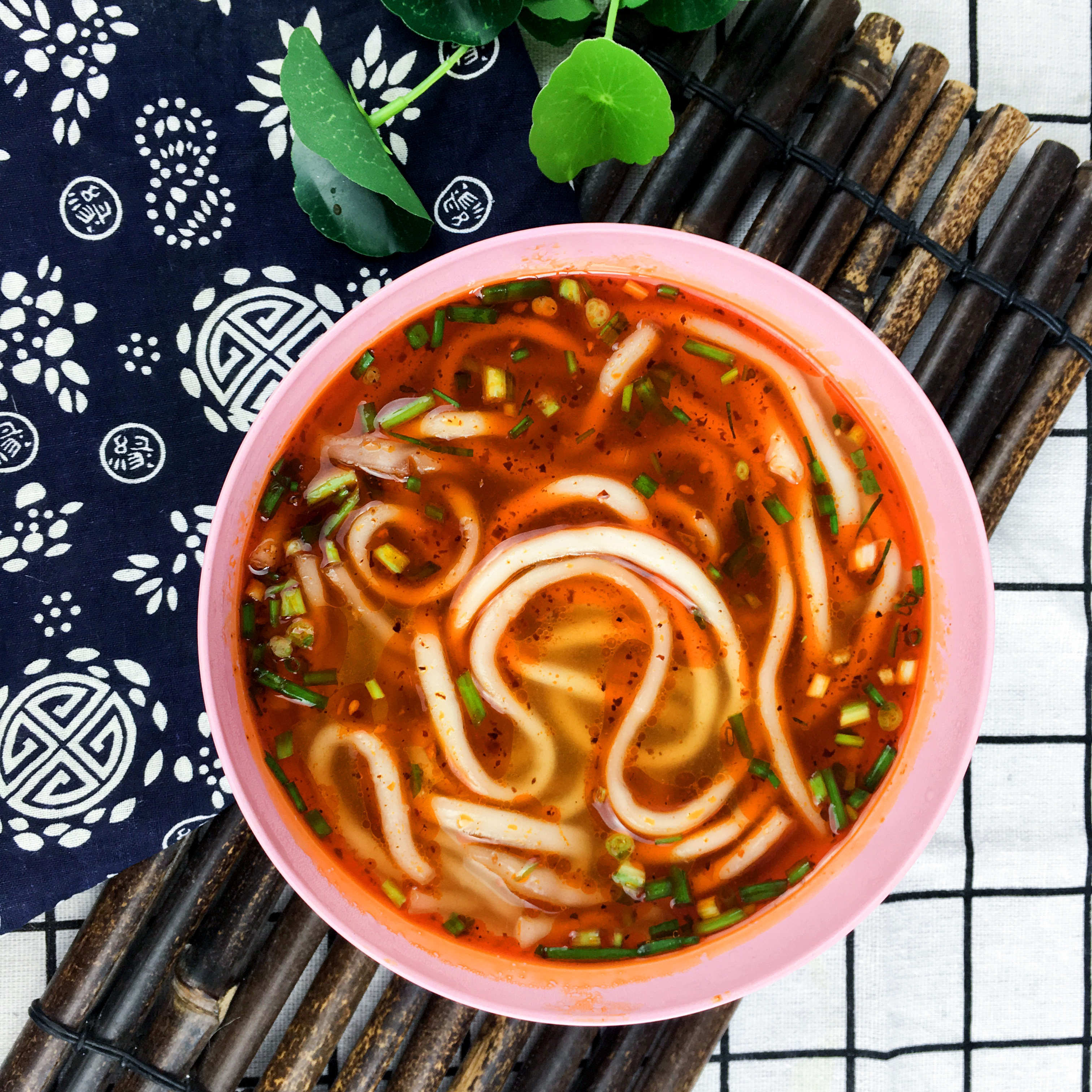 土豆粉180g*100袋土豆粉马铃薯粉条土豆粉条粗宽粉条香锅鲜土豆粉