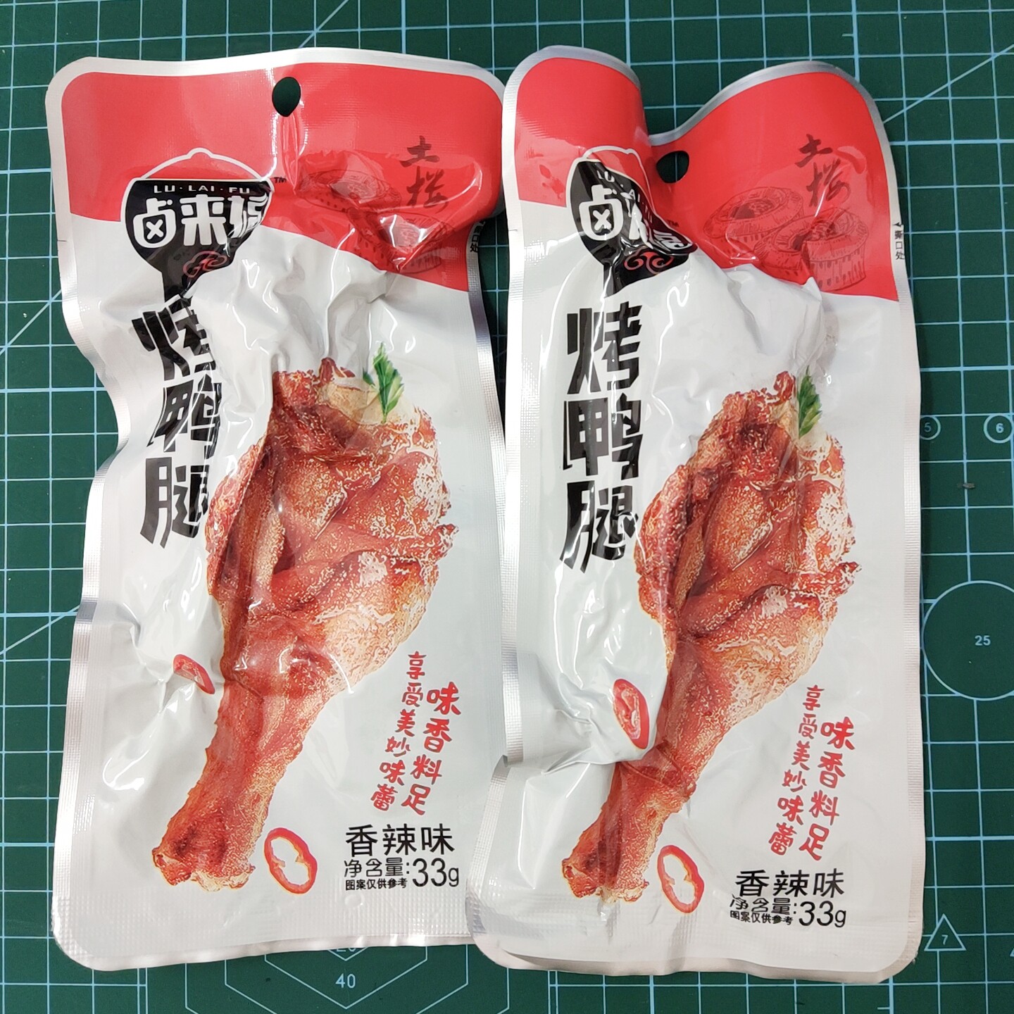 包邮33g来福卤薰鸭腿香香辣味福建龙岩特产鸭肉零食