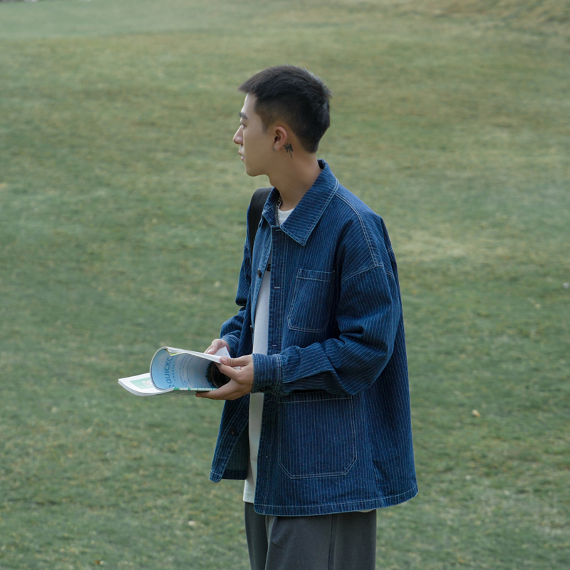 2022春季新款复古竖条纹牛仔长袖衬衫男潮牌衣服日系休闲工装外套