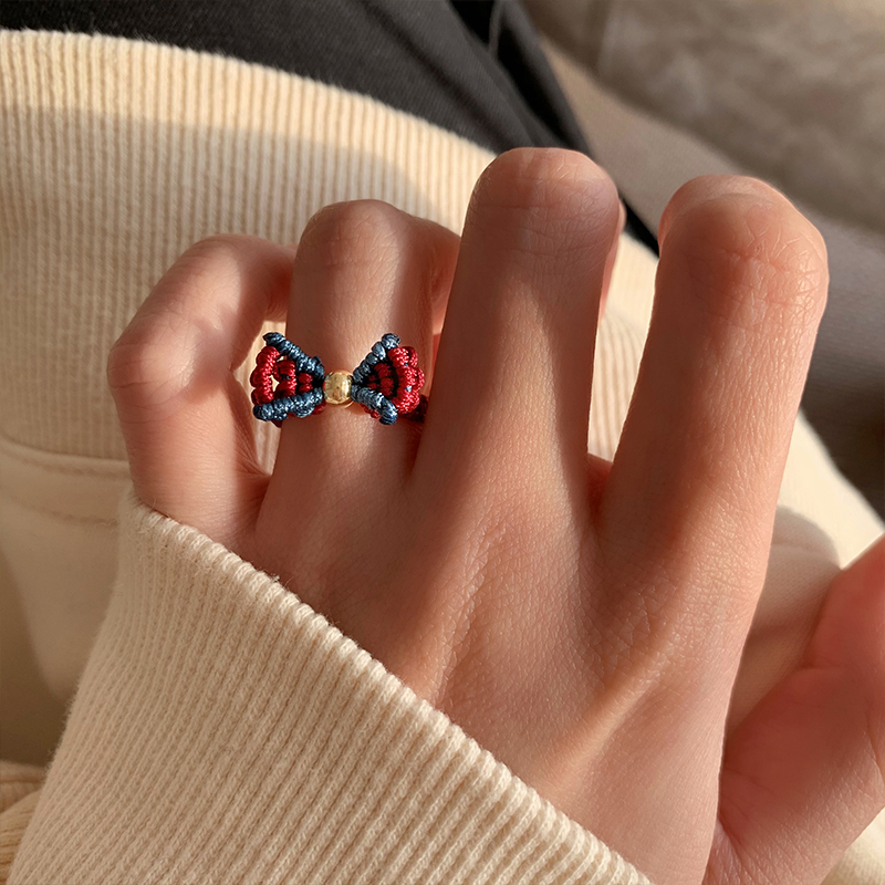 为晚 在逃公主蝴蝶结食指戒指女潮网红编织ins小众设计转运珠指环