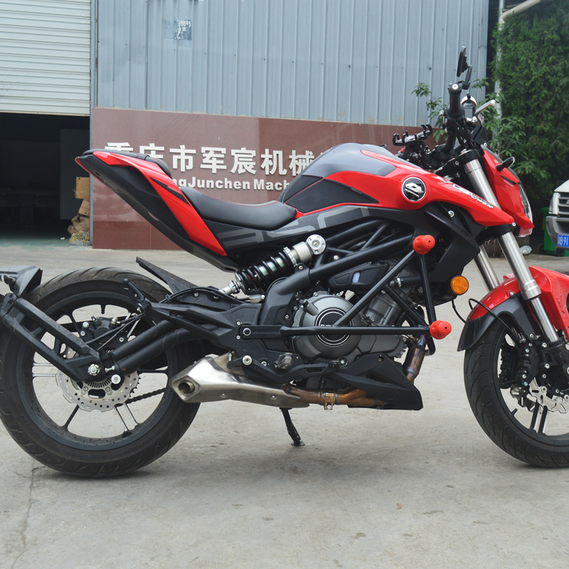 适用于钱江35013保险杠qjmotorsrk350防摔杠护改装配件摩托车保险杠