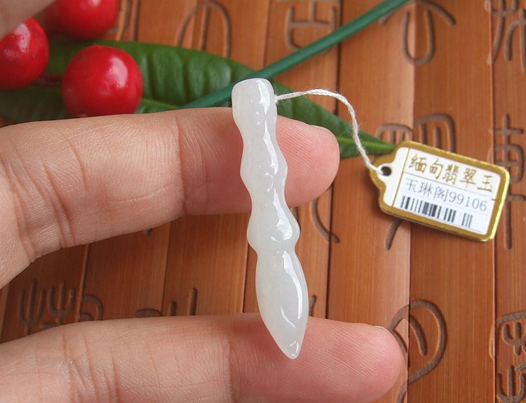 99106实物拍图缅甸天然货翡翠玉文昌笔判官方颈饰