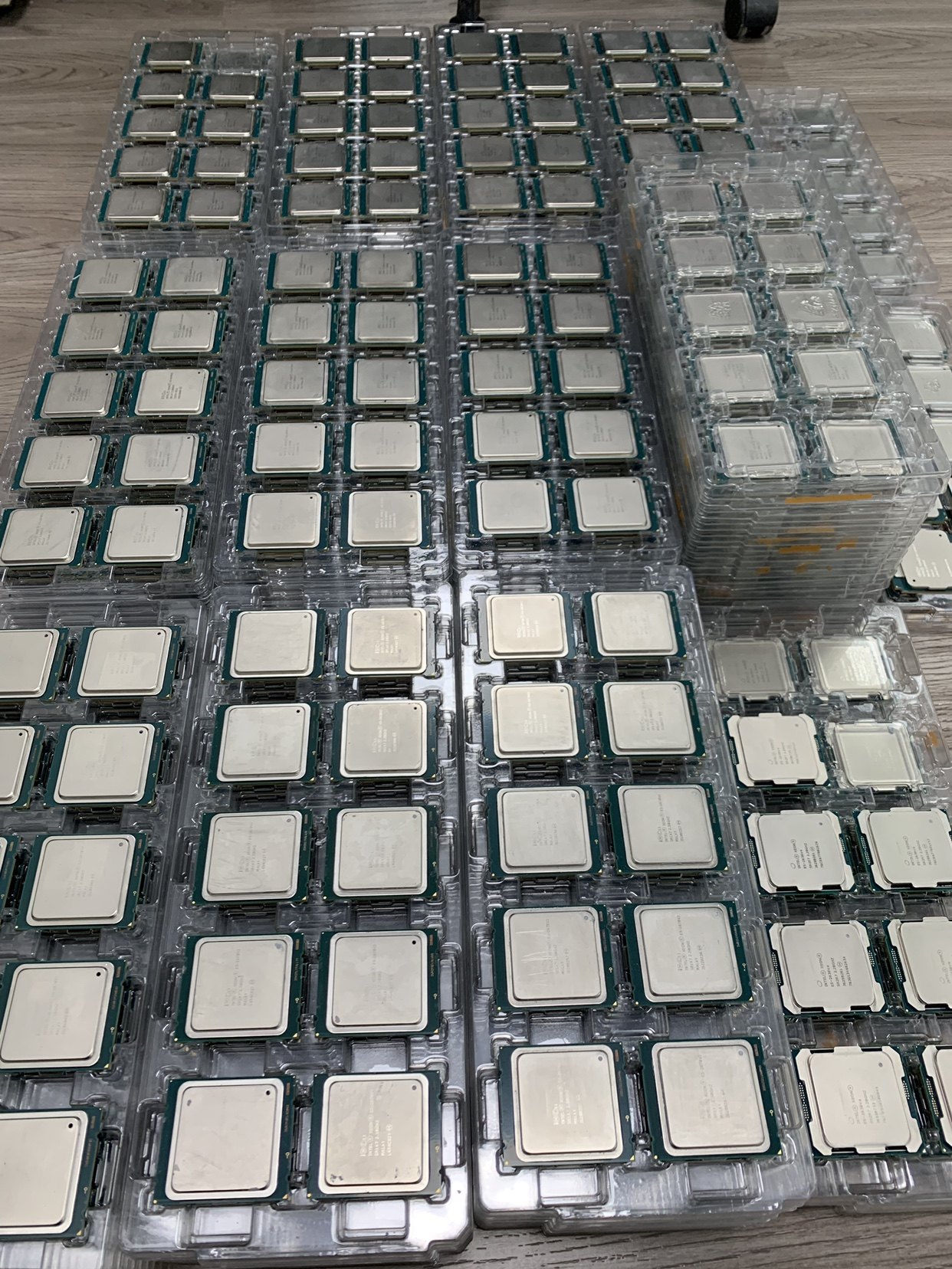 e52670v2sr1a7服务器cpu2651v22660v22680v2工厂x79cpu