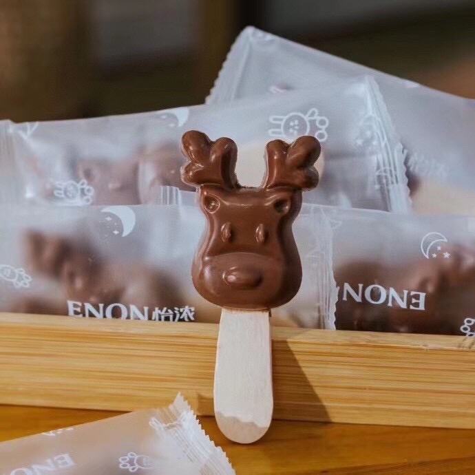 怡浓麋鹿圣诞节黑巧克力棒棒糖礼盒送女友儿童趣味零食萌宠牛奶