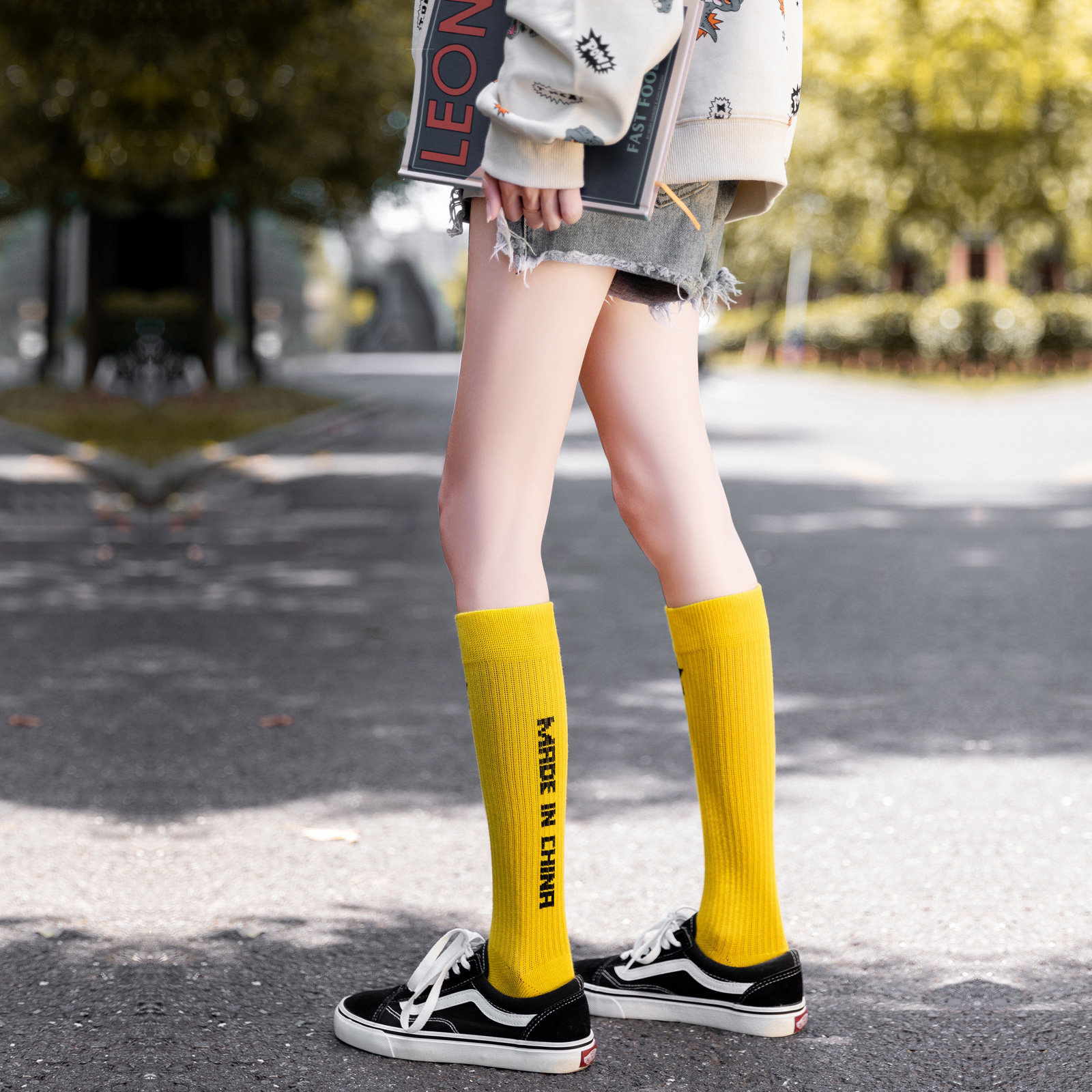 长袜女ins潮小腿袜及膝半腿袜子女中筒袜秋冬过膝运动长袜高筒袜