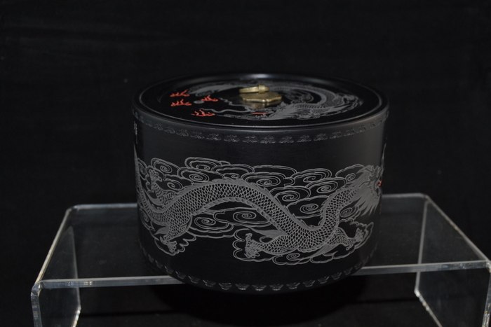 精品蟋蟀南盆大师沈世南手制天落黑盆雕刻蛐蛐蟋蟀