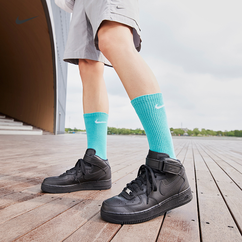 Nike耐克官方AIR FORCE 1 MID '07男子运动鞋空军一号新款 CW2289