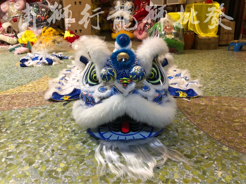 南狮行出售正宗南狮 金黄醒狮 南狮行 醒狮狮头 南狮道具 舞龙狮