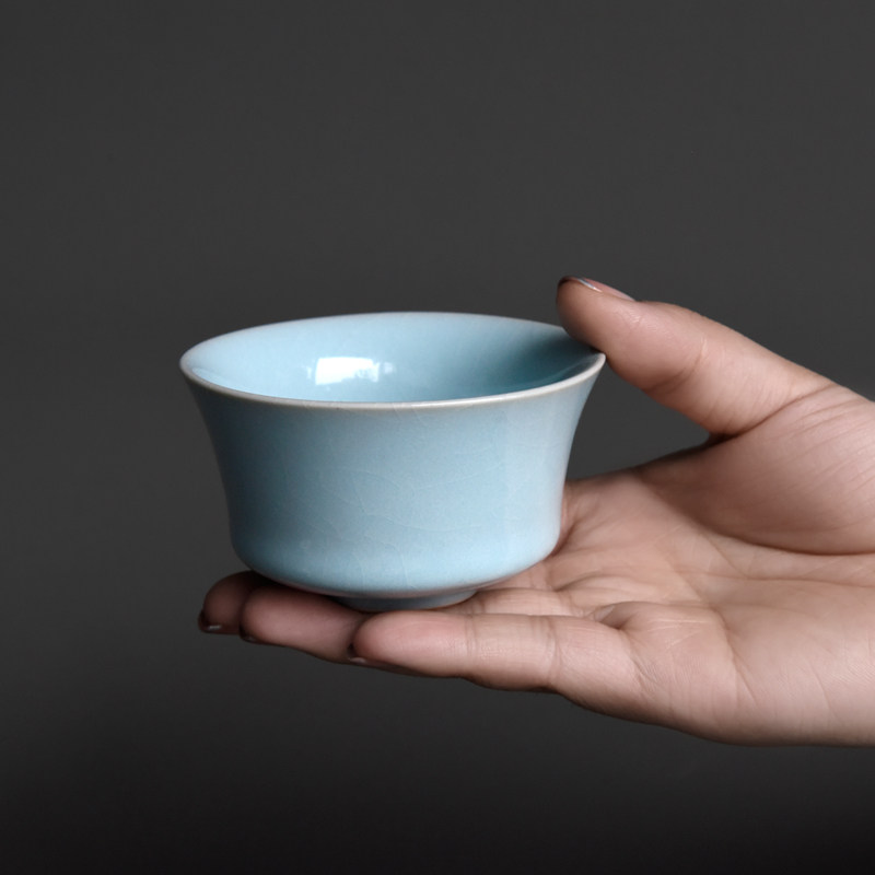 廷怀窑 君宝原矿汝瓷 全手拉杯 马蹄杯 天青釉主人杯 茶杯 品茗杯
