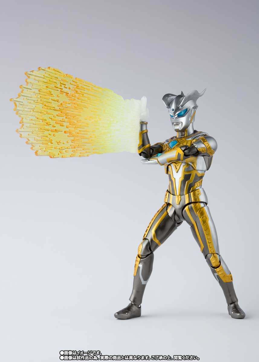 模王传奇万代限定shf光辉赛罗奥特曼闪耀形态手办