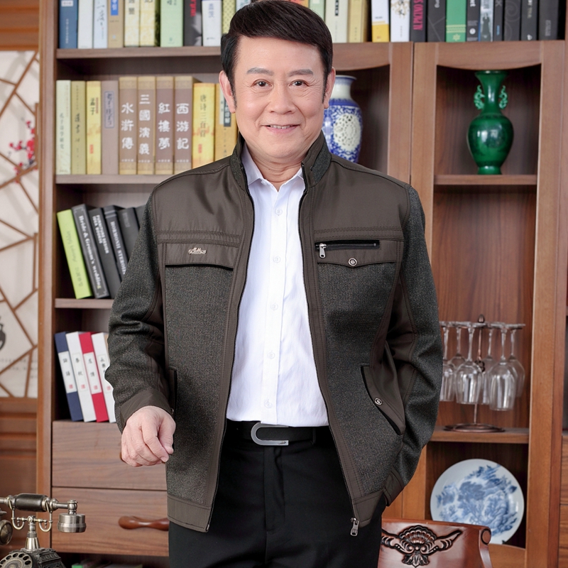 爸爸外套春秋季薄款休闲中年男装春装宽松上衣中老年人男士夹克衫