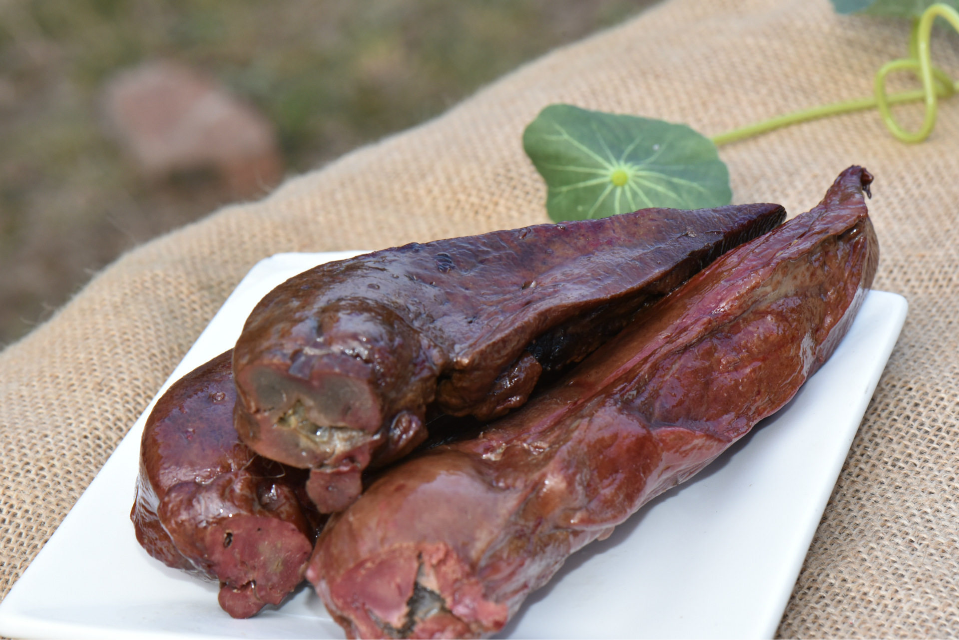 猪肝四川特产金银农家自制烟熏酒菜腊