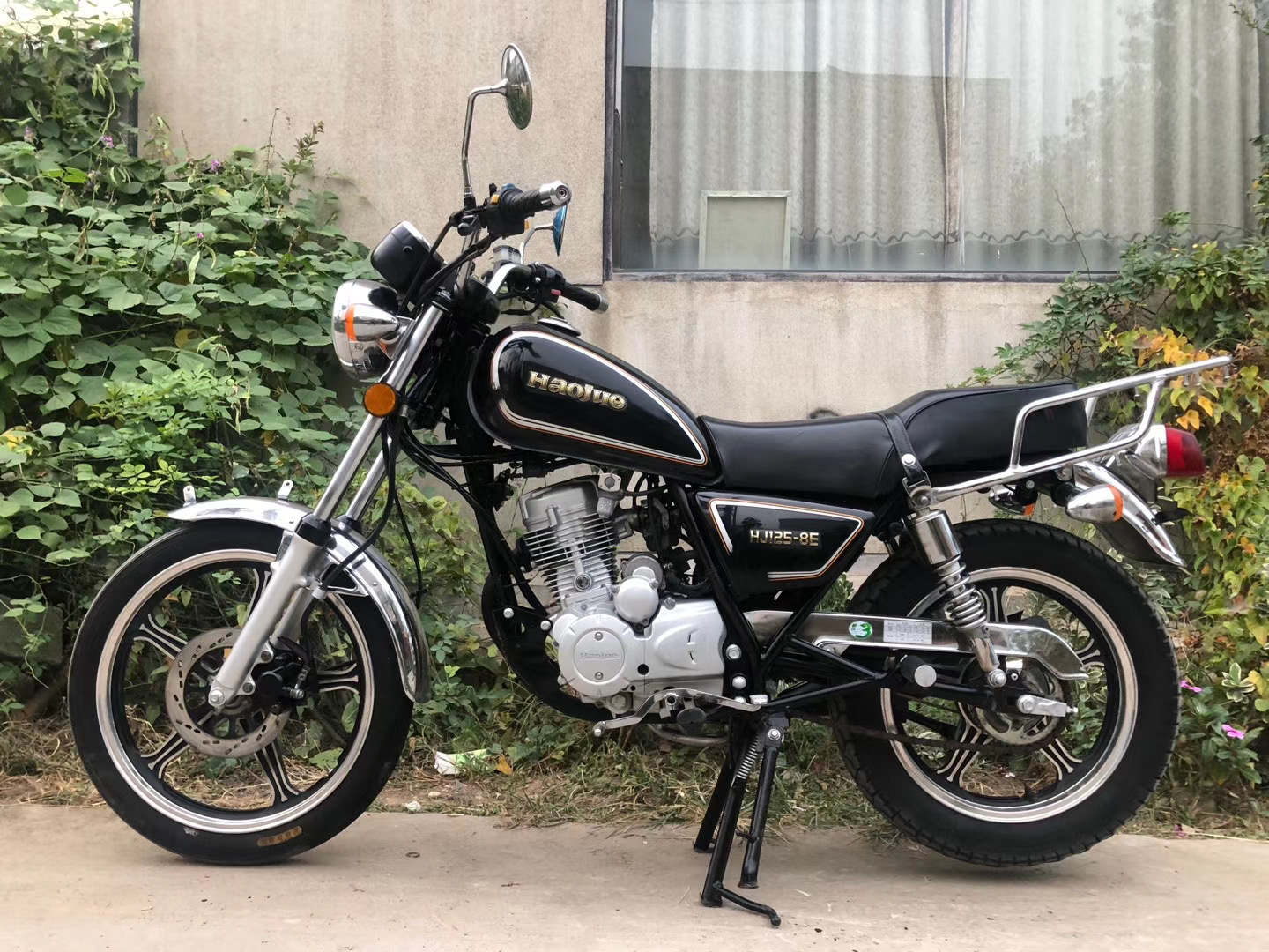 二手原装豪爵铃木hjgn1258太子式跨男装燃油冲程摩托车整车