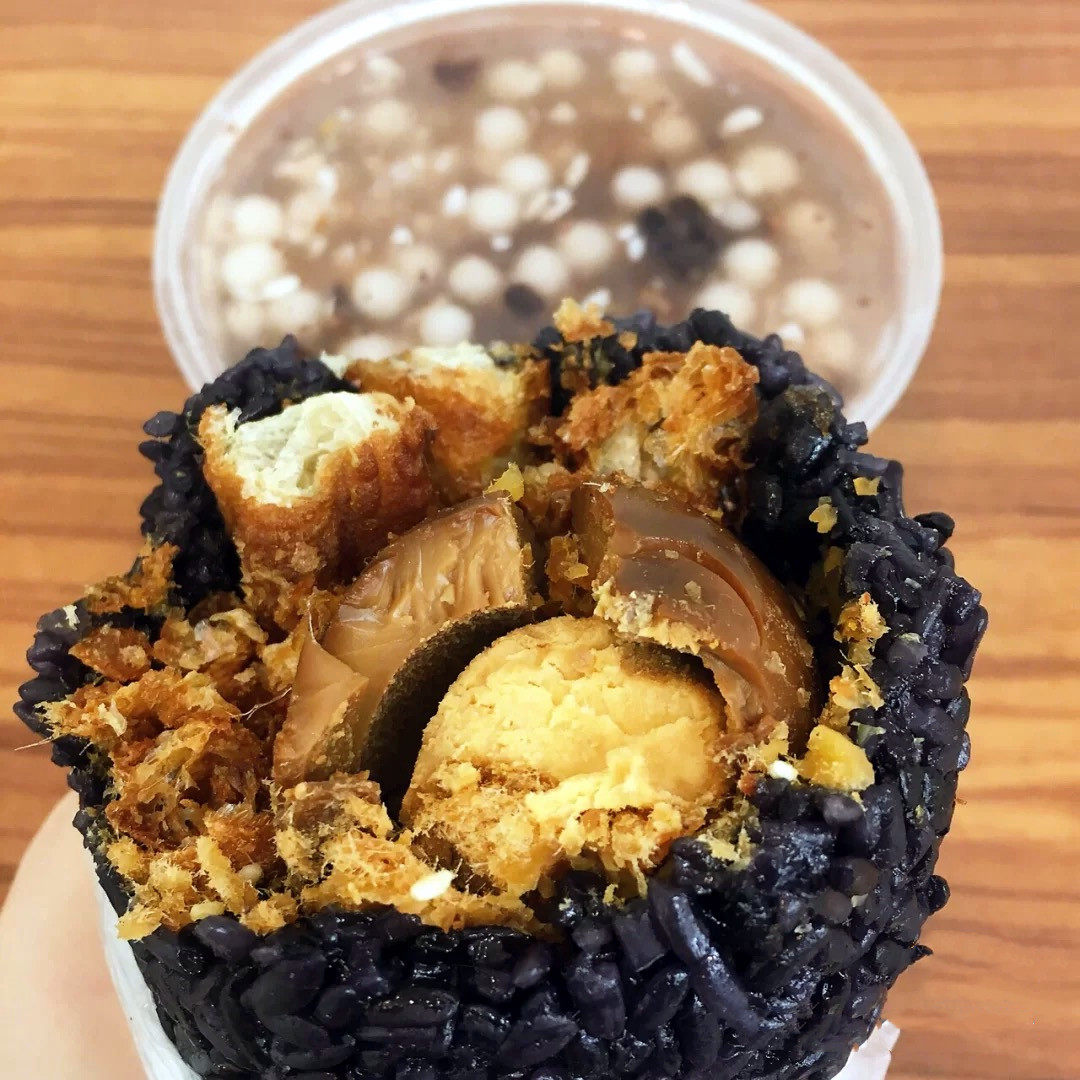 芳婆糕团店 芳婆乌饭团 粢饭团 乌饭 真空 特产传统 南京美食