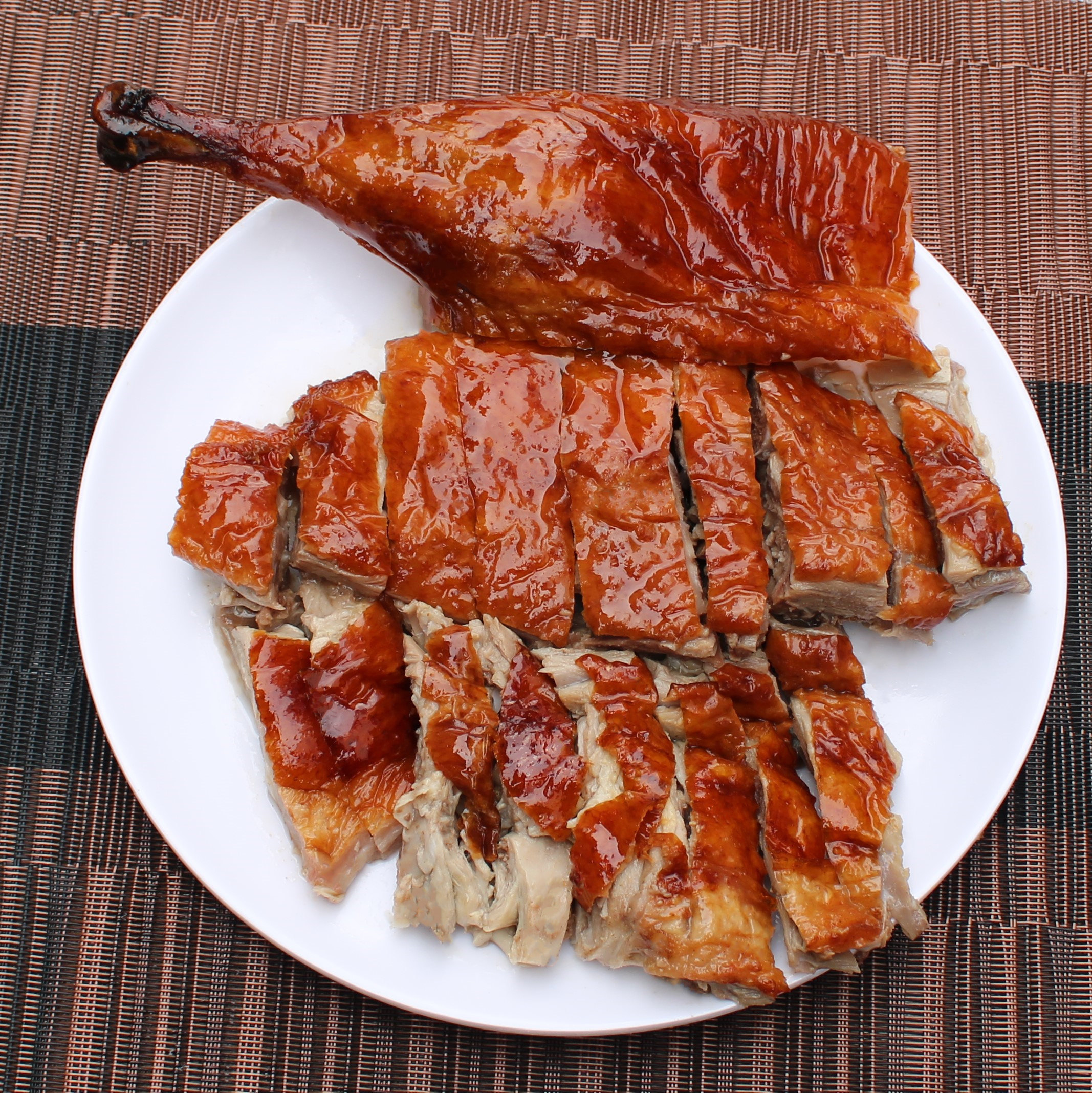 母亲节烧腊熟食烧鸭广州广东酸梅半只广式脆皮鸭肉