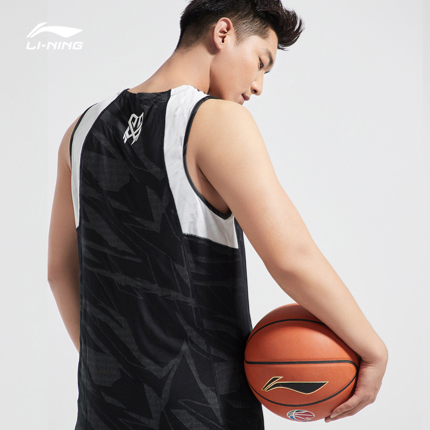 李宁篮球比赛服男新款篮球系列运动衣上衣男装针织运动服aayn287