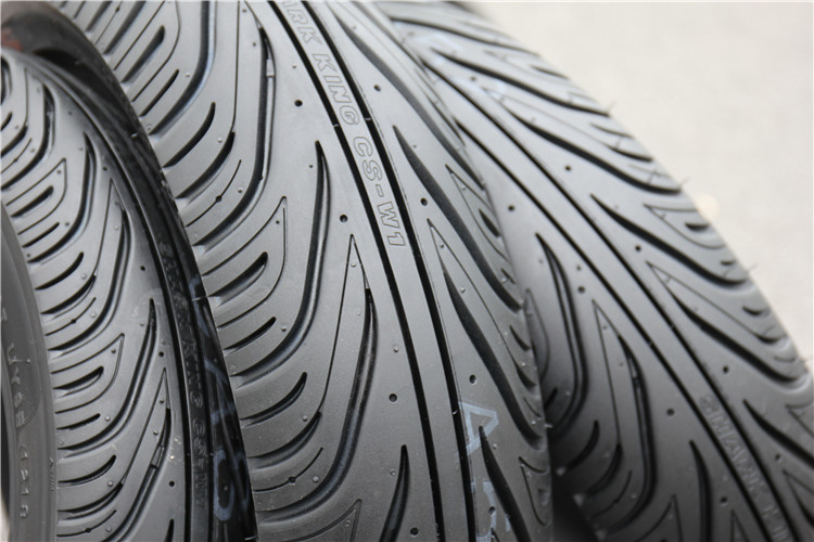 玛吉斯轮胎鲨鱼王w1防滑胎90/100/90/10 110/120/130/70/12半热熔