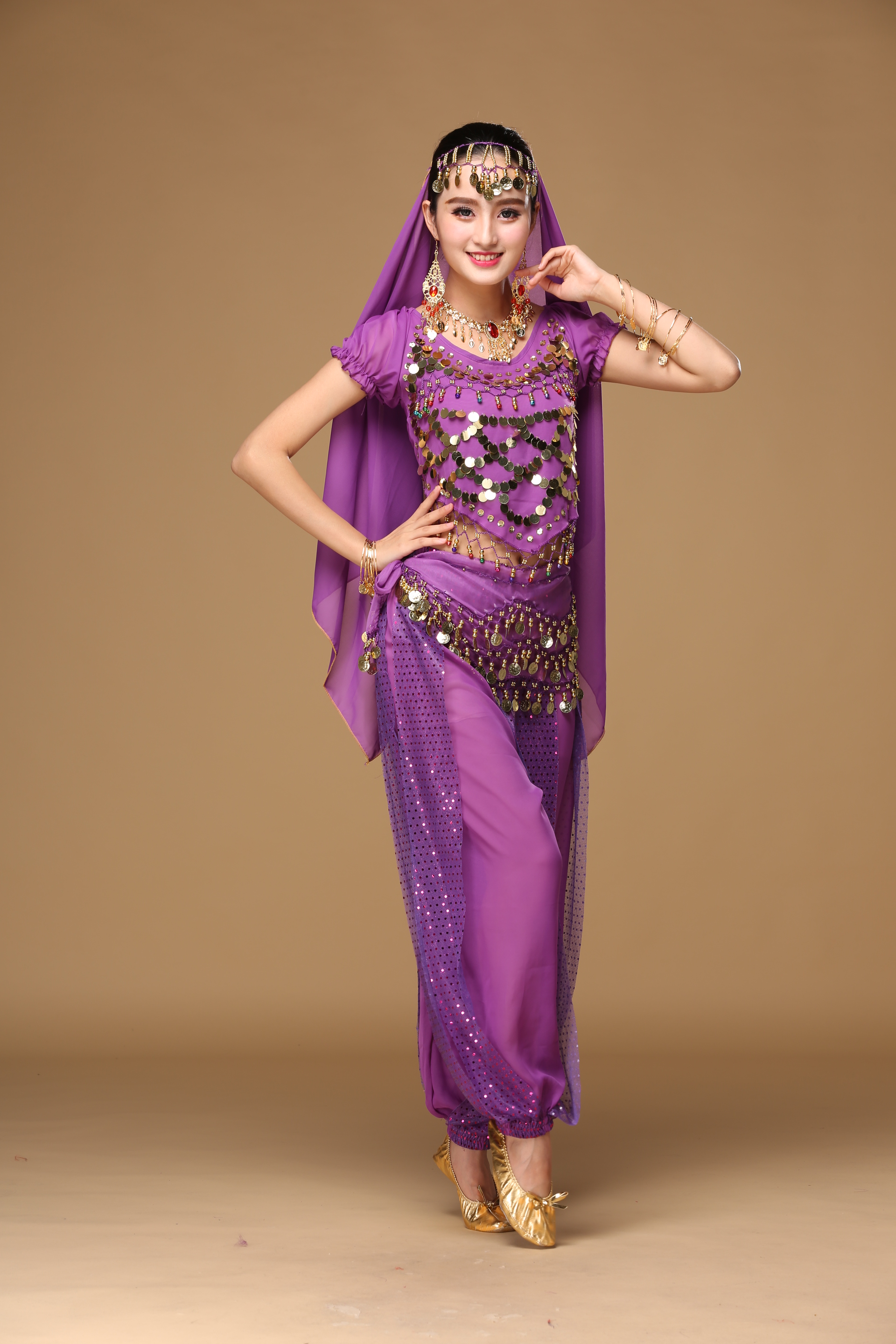 印度舞蹈服女成人肚皮舞套装天竺少女演出服新疆表演服