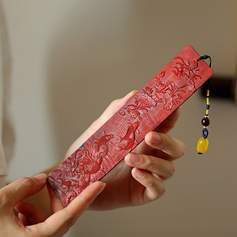 书签小叶紫檀中国国风红木连理鲤鱼老料精工木雕