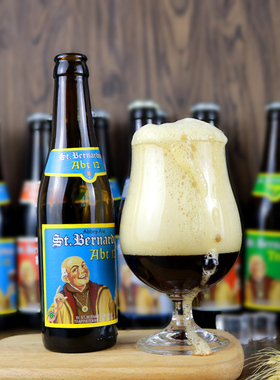 比利时进口圣伯纳12号修道院白啤酒