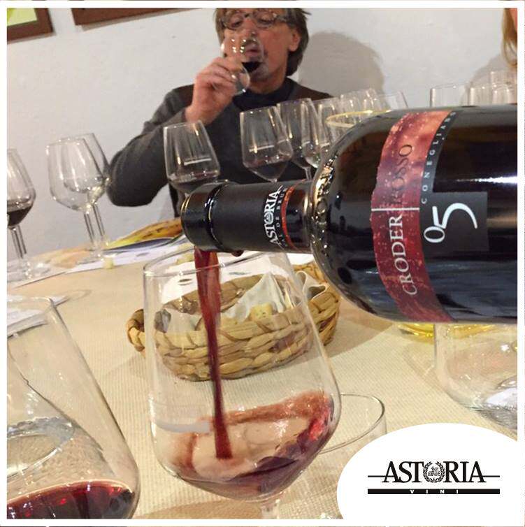 意大利爱思尼雅酒庄歌德红葡萄酒astoriacroderrosso干红静态葡萄酒