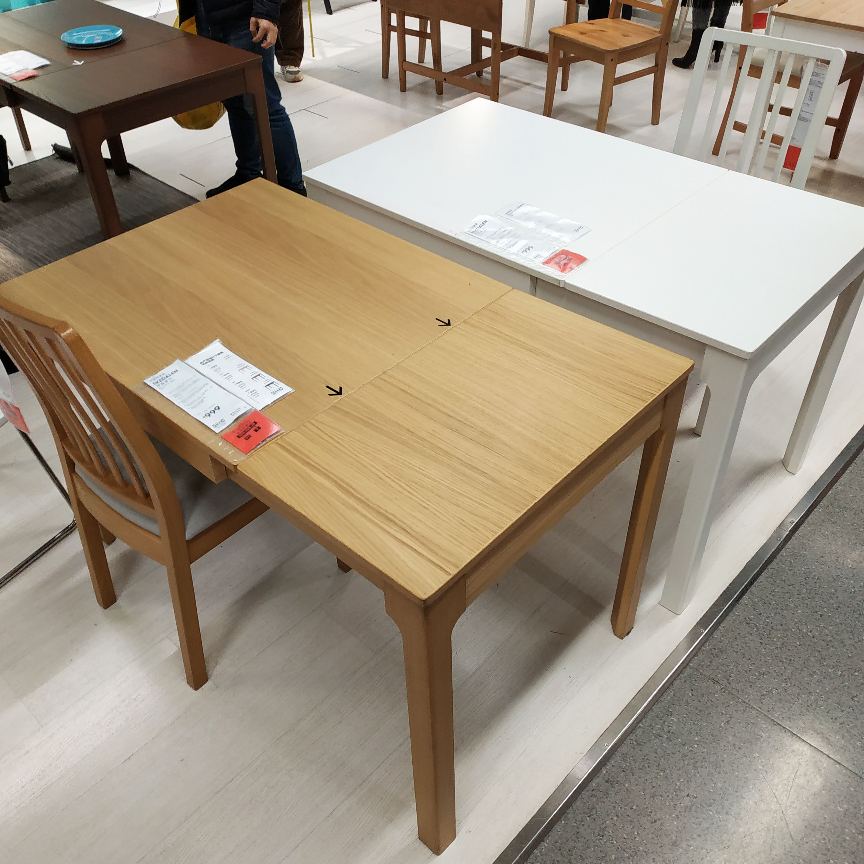 餐桌伸缩型宜家伊克多兰加长多功能80120实木餐桌