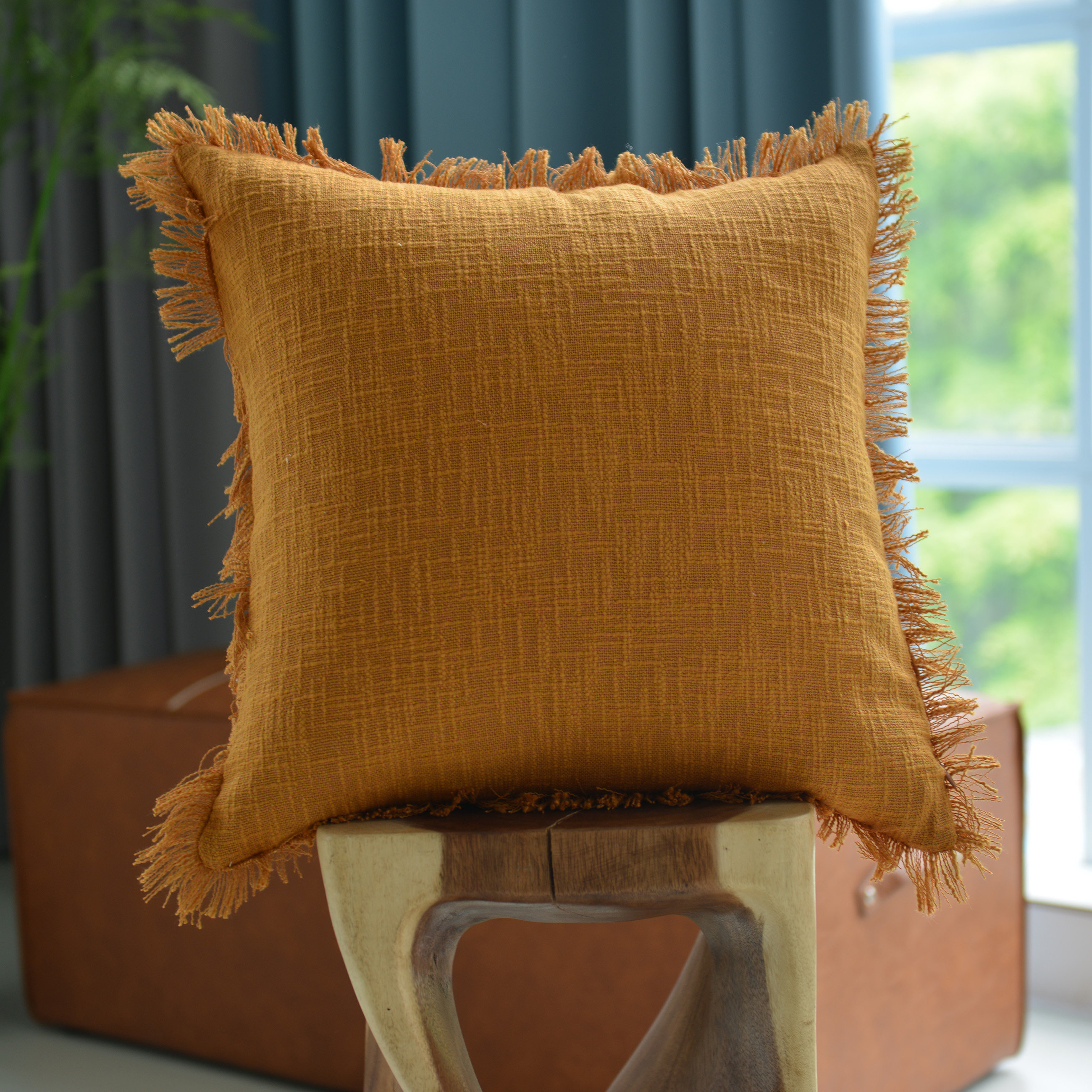 亚麻边民抱枕床上卧室靠背沙发花边纯色手工靠垫