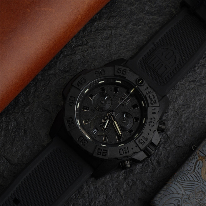 bo黑爵时尚腕表夜光防水防震手表-图2