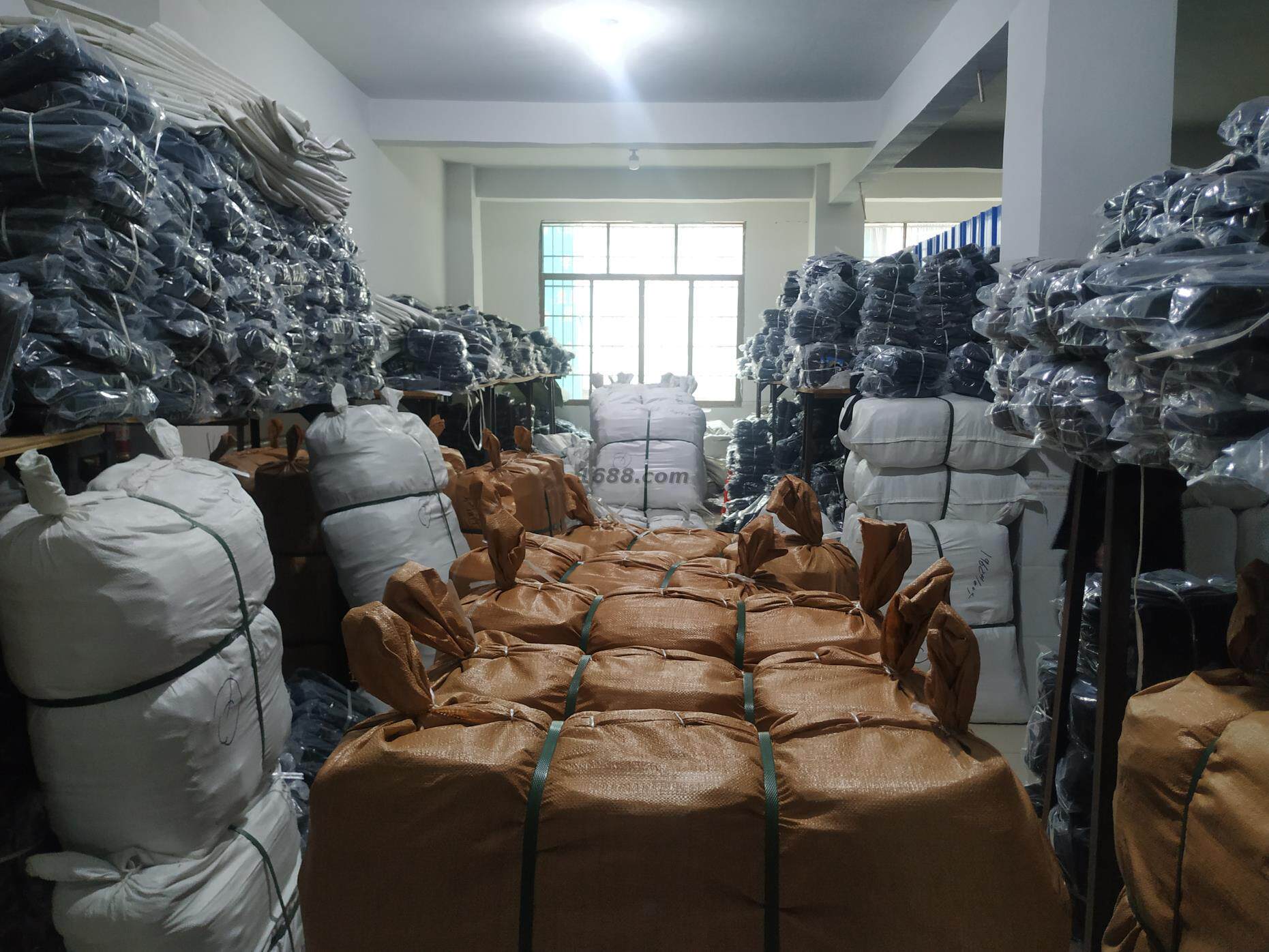 邵东市大禾塘凡一箱包经营部