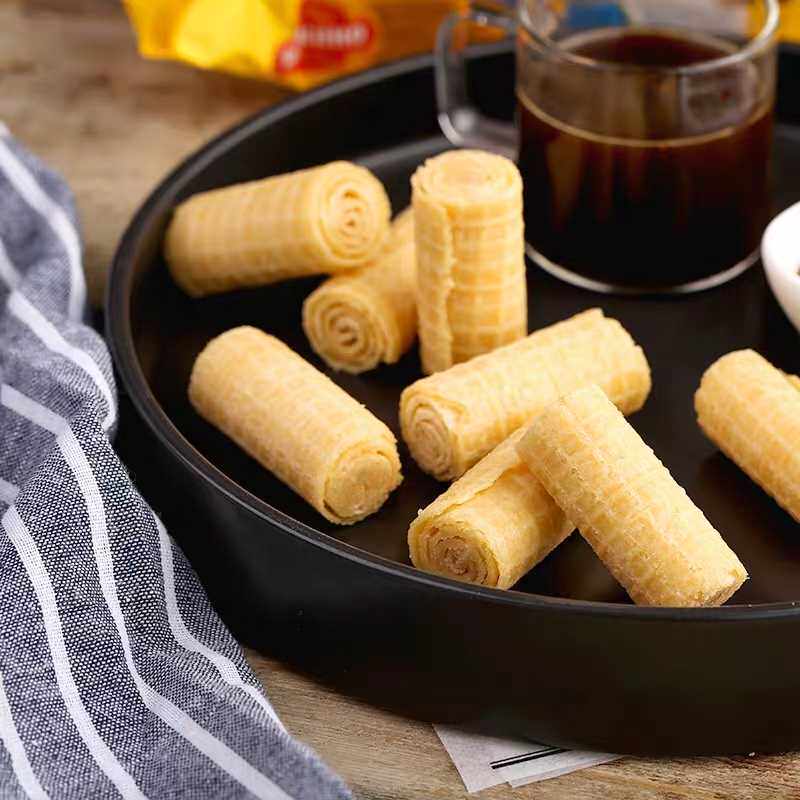 蛋卷俄罗斯进口kdv炼乳夹心威化160g4袋鸡蛋蛋卷饼干