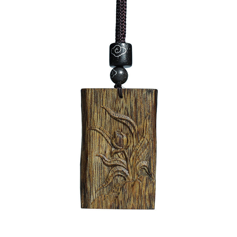 兰花吊坠九分沉棋楠熟沉香7.8g精雕细琢花香蜜甜木雕