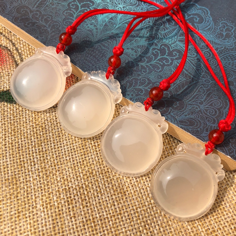 天然玉髓护心吊坠文艺范冰玛瑙如意福袋挂件项坠