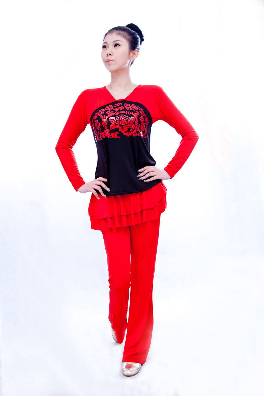 广场舞舞蹈套装新款长袖裙裤健身操专用弹力广场舞套装