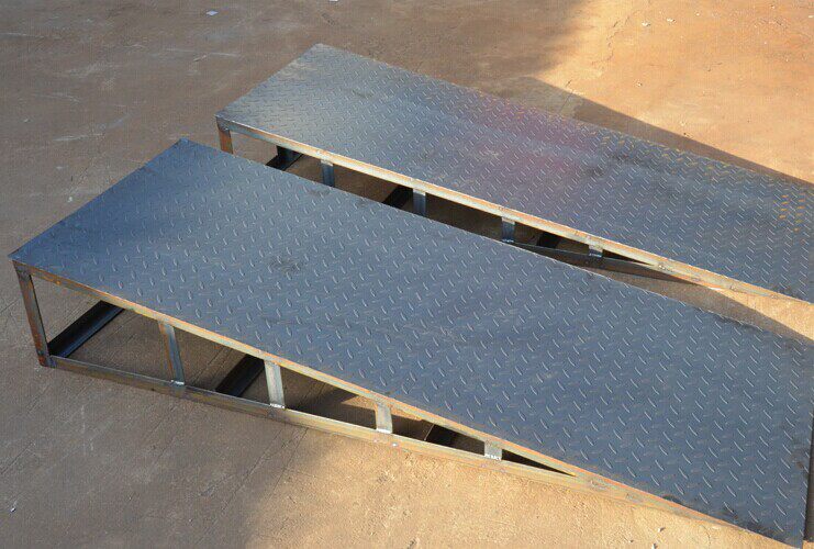 烤漆车台房专用上花纹配件成品定做防滑滑板钢板