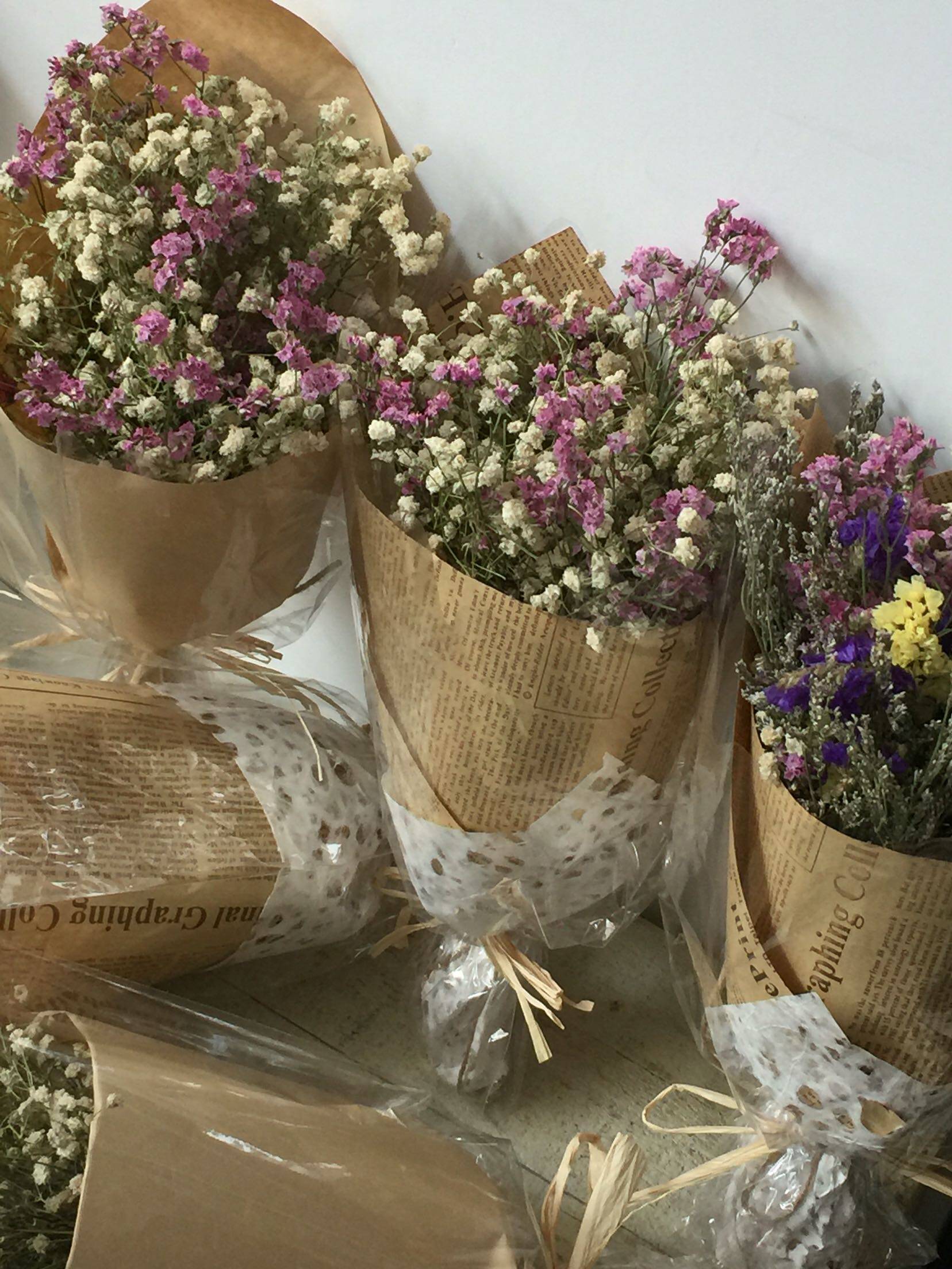 干花云南真花满天星水晶牛皮纸花束情人生日闺蜜干花
