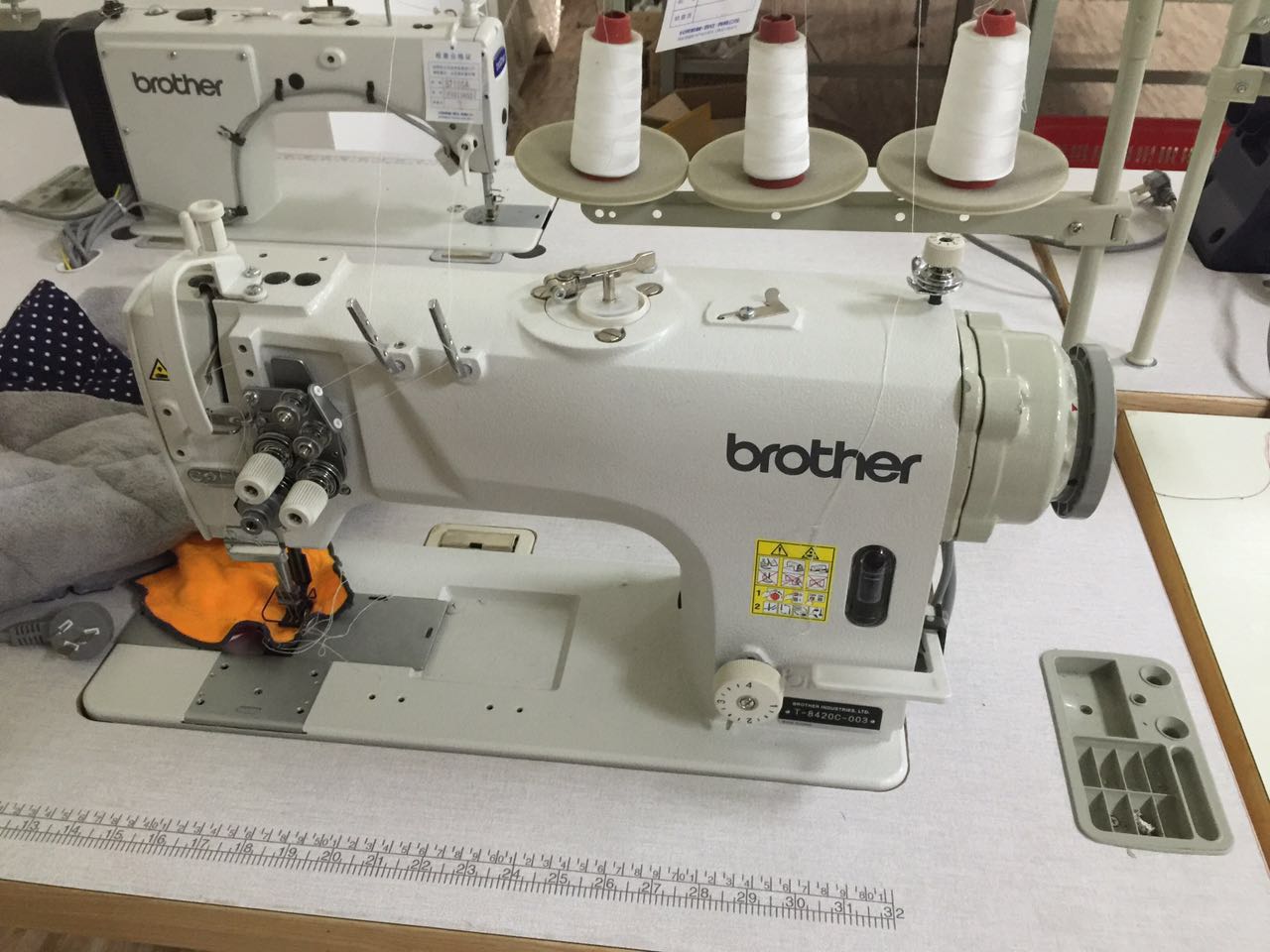 缝纫机兄弟双针8420链式38001404vc00831030撬边机缝纫机配件