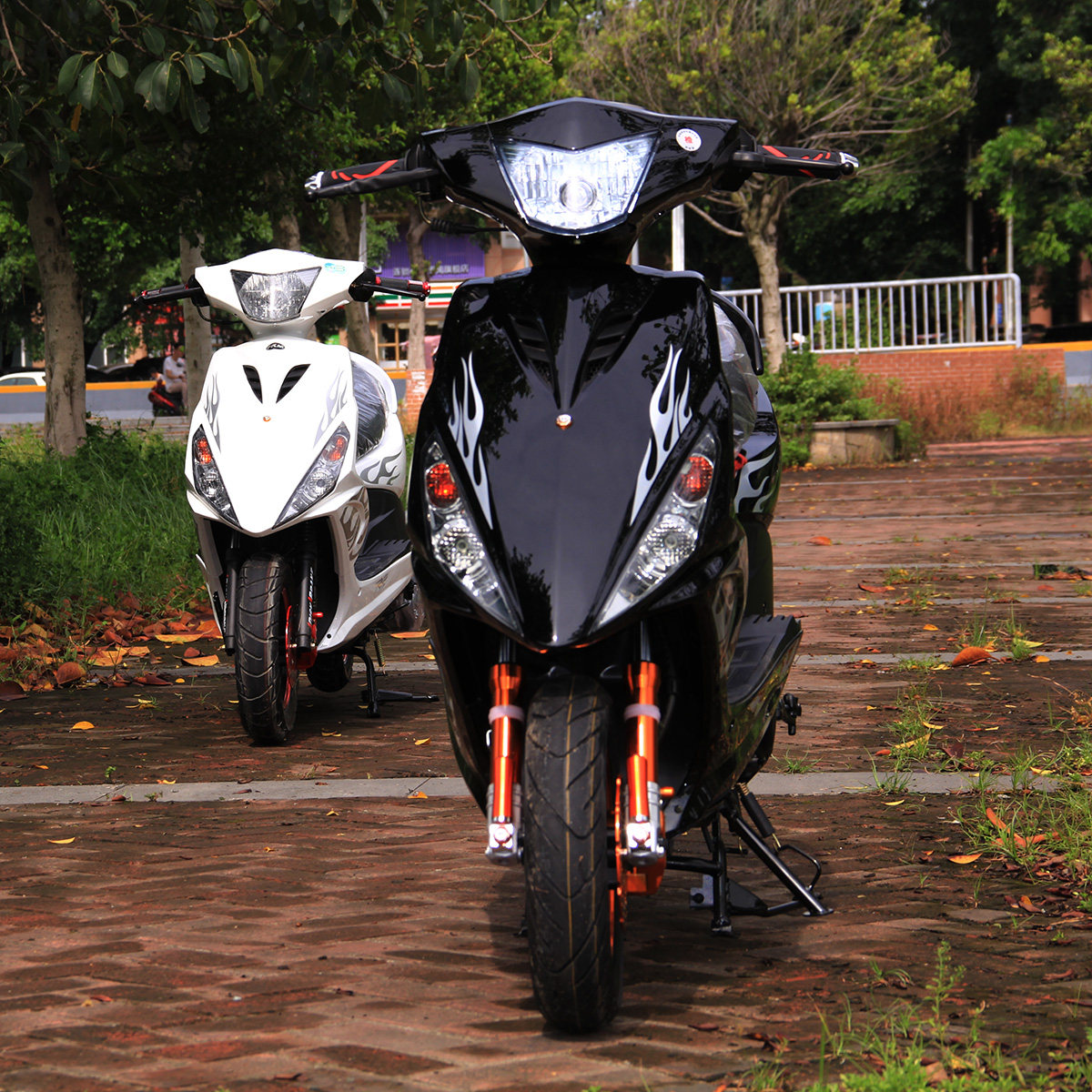 摩托车踏板车鬼火125cc电喷上牌燃油油车助力摩托车整车